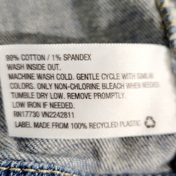 Mossimo Cropped Denim Jacket Stretch Cotton/spandex Woman's Size Medium - Picture 8 of 8